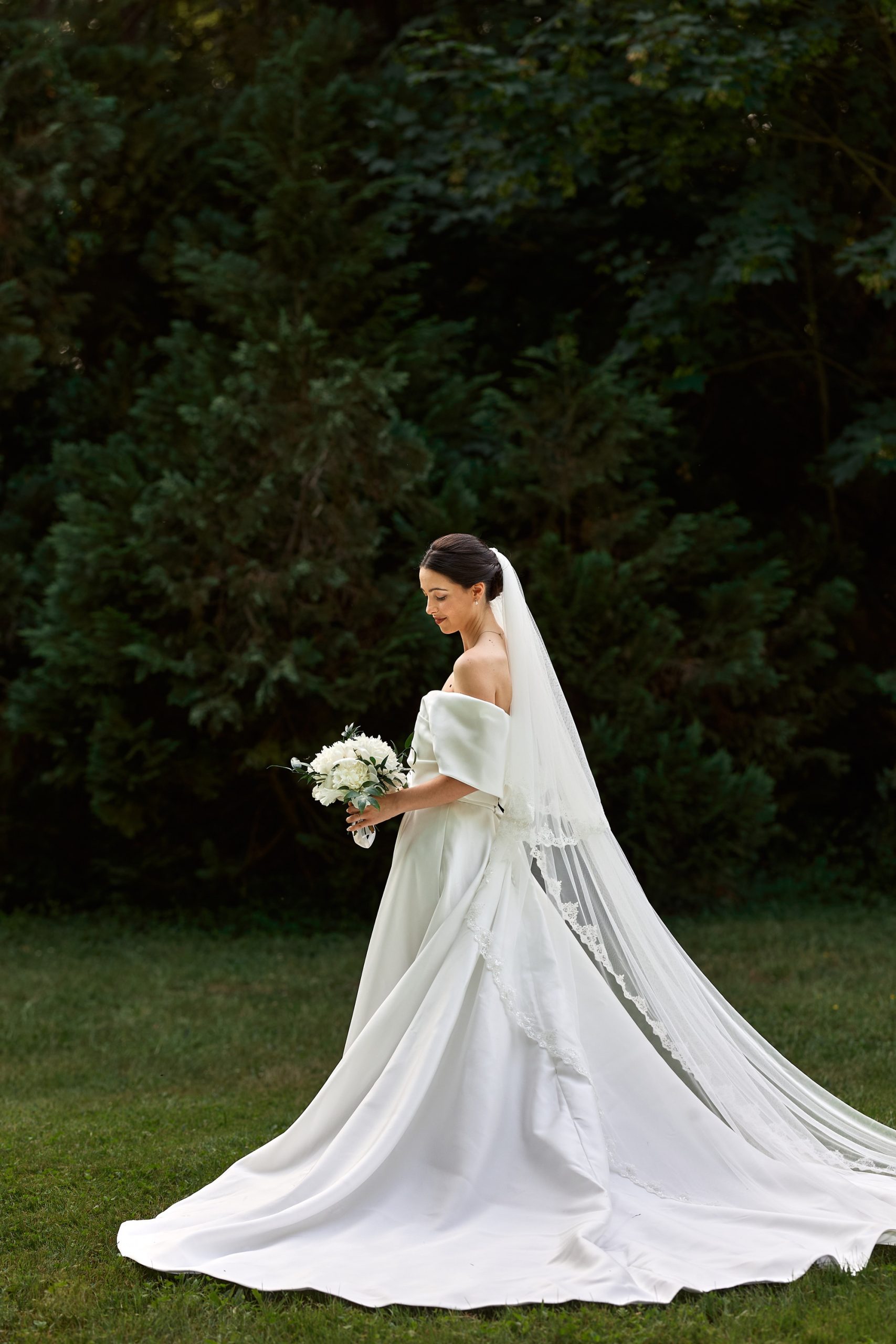 The wedding dress